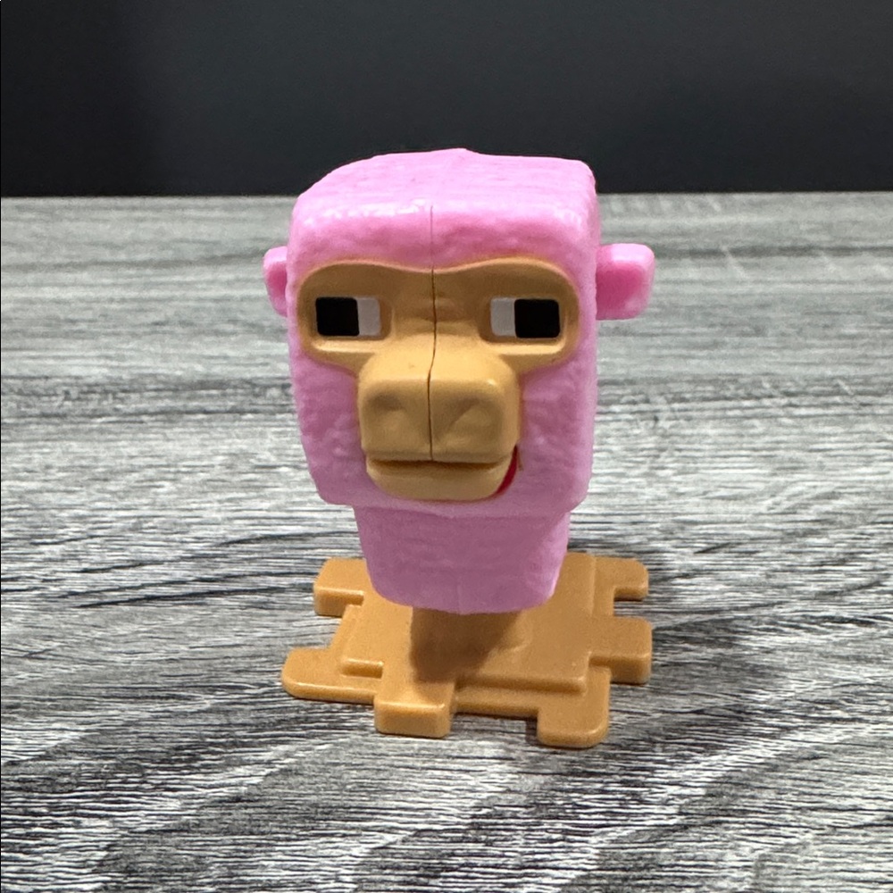 McDonald’s | A Minecraft Movie: Pink Sheep (2025) - Collectible Happy Meal Toy